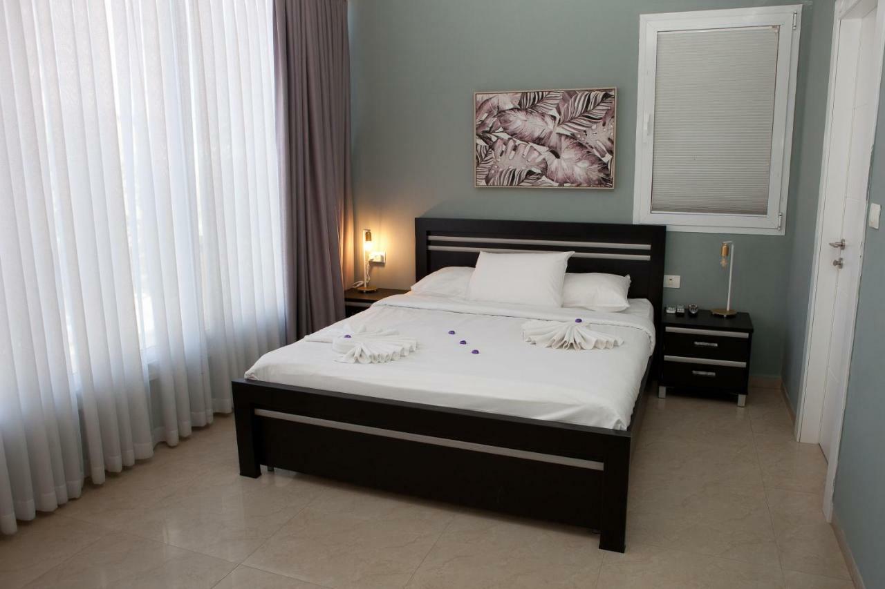 Liber Apartments By Raphael Hotels Tel Aviv Buitenkant foto